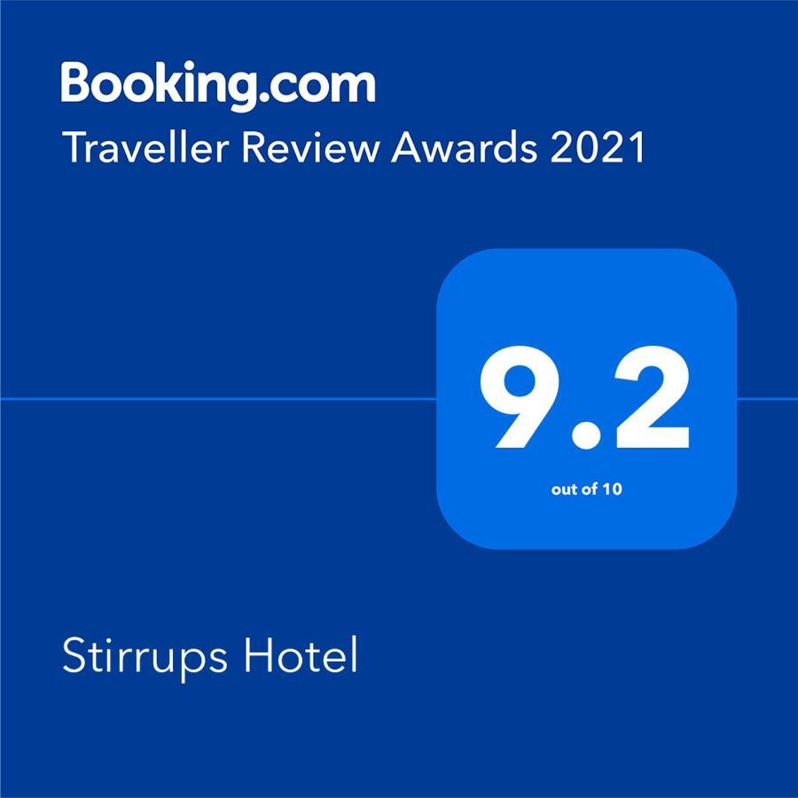 Stirrups Hotel 브랙넬 외부 사진